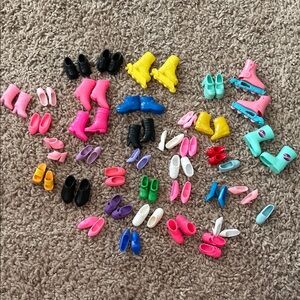 37 Pairs of Barbie Shoes